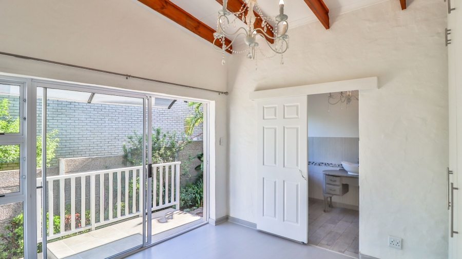 To Let 3 Bedroom Property for Rent in Dana Bay Western Cape